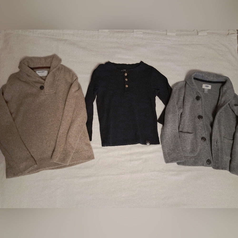 Bundle Sweater Long Sleeve Size 6/7